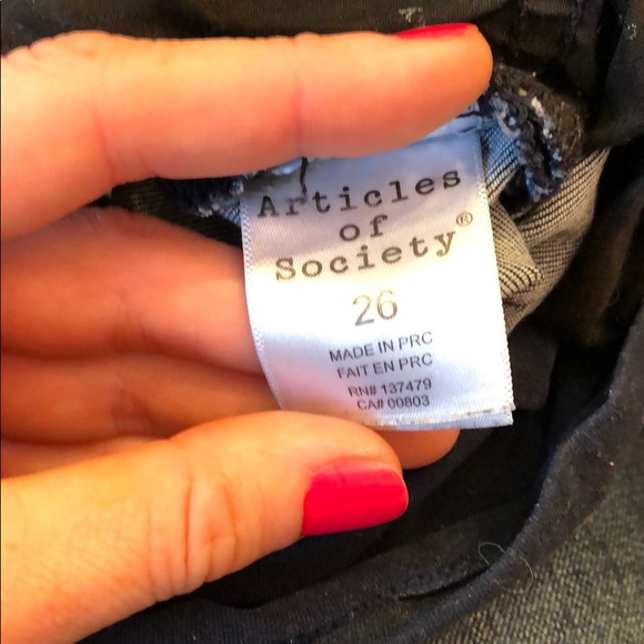 Articles of Society Maternity Jeans - Picture 3 of 3